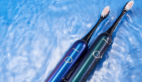 彩屏電動(dòng)牙刷ODM廠家關(guān)于旋轉(zhuǎn)式電動(dòng)牙刷的介紹