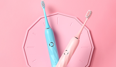 高品質(zhì)電動牙刷廠家分享牙齒松動有什么辦法恢復(fù)